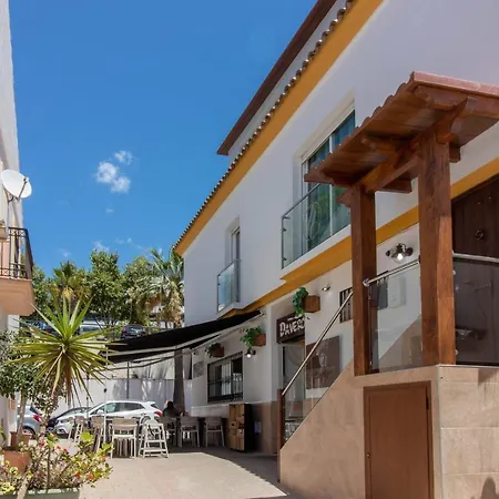 Pensión In Guest - Private In The Fishing Port Of