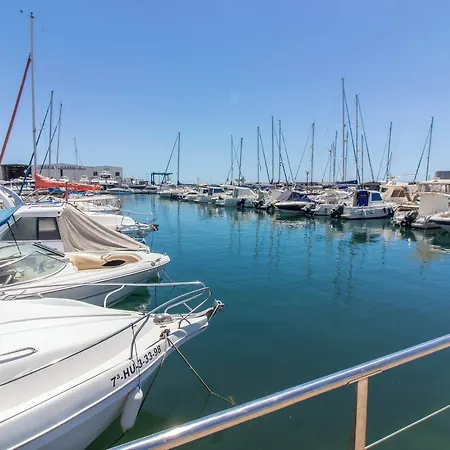 In Guest - Private In The Fishing Port Of * Marbella